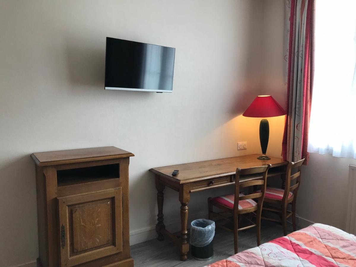 Logis La Villa Des Houx Aumale Zewnętrze zdjęcie